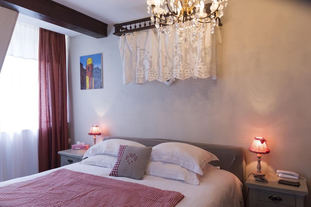 Domaine De Beaupre - Hotel The Originals Relais ゲブビレル エクステリア 写真